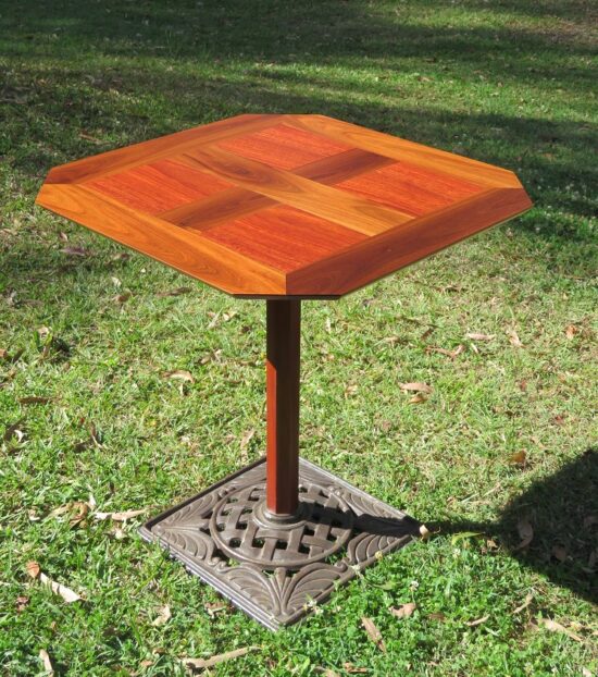 Pedestal Table