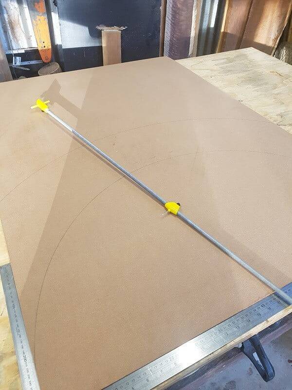 "Amplitude" - A Hybrid Style Table