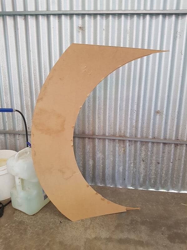 "Amplitude" - A Hybrid Style Table