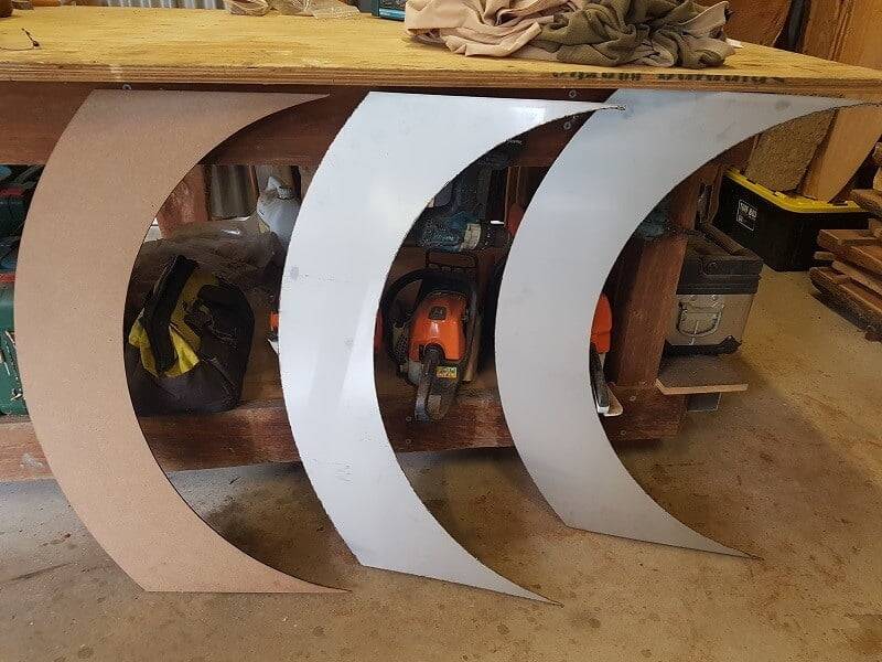 "Amplitude" - A Hybrid Style Table